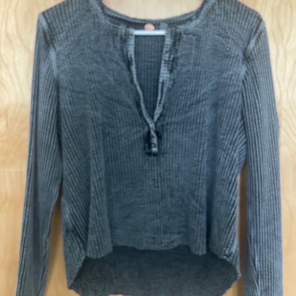 Free People Henley Top - Picture 1 of 5